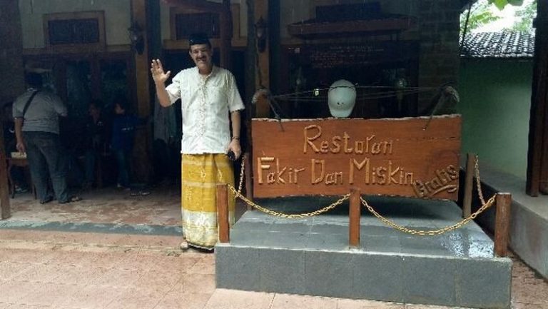 6f5bca09 9546 4ac6 8a5d 15d068418f3e 169 Restoran Di Banyuwangi Ini Gratiskan Makanananya Untuk Para Fakir Miskin