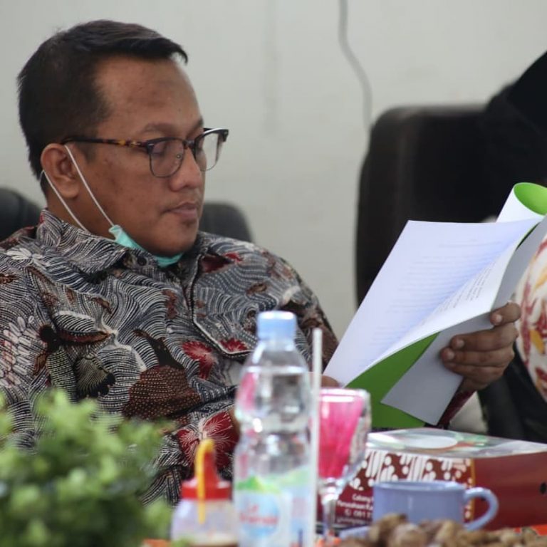 Kebijakan Kementerian Pertanian Rugikan Petani, Fraksi PKB Siap Dampingi Petani yang Tak Bisa Beli Pupuk