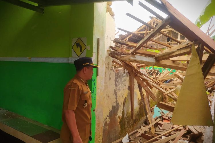 Bangunan Lama, Dua Ruang Kelas SDN Sukorejo Lumajang Ambruk