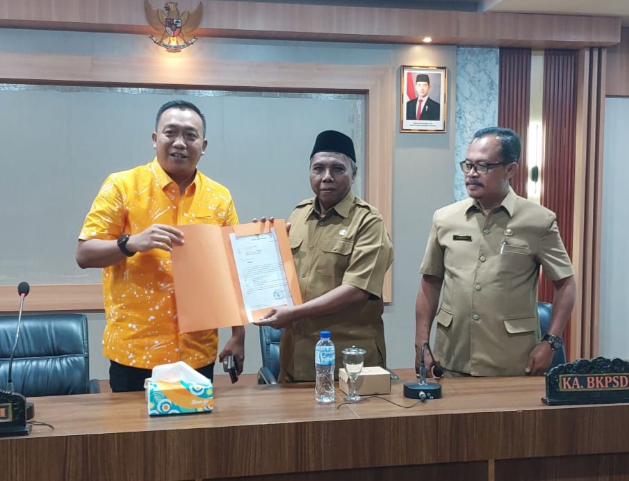 Bupati Situbondo Resmi Tunjuk Fathor Rakhman Sebagai Pj Sekda