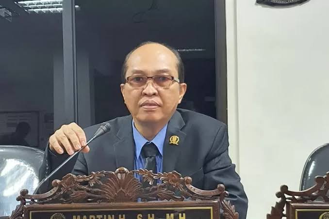 Fraksi PDIP DPRD Jatim minta Masyarakat  Waspada di Jalan Rawan Longsor