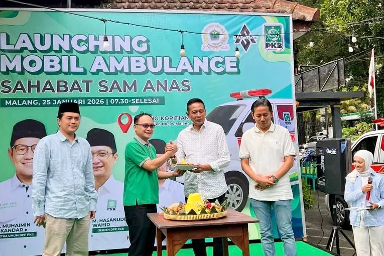 Wali Kota Malang dan Sekjen DPP PKB Luncurkan Ambulans Gratis Sam Anas