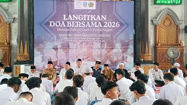 Jelang Ujian dan Seleksi PTN, 3.000 Siswa SMAN se-Jombang Gelar Doa Bersama