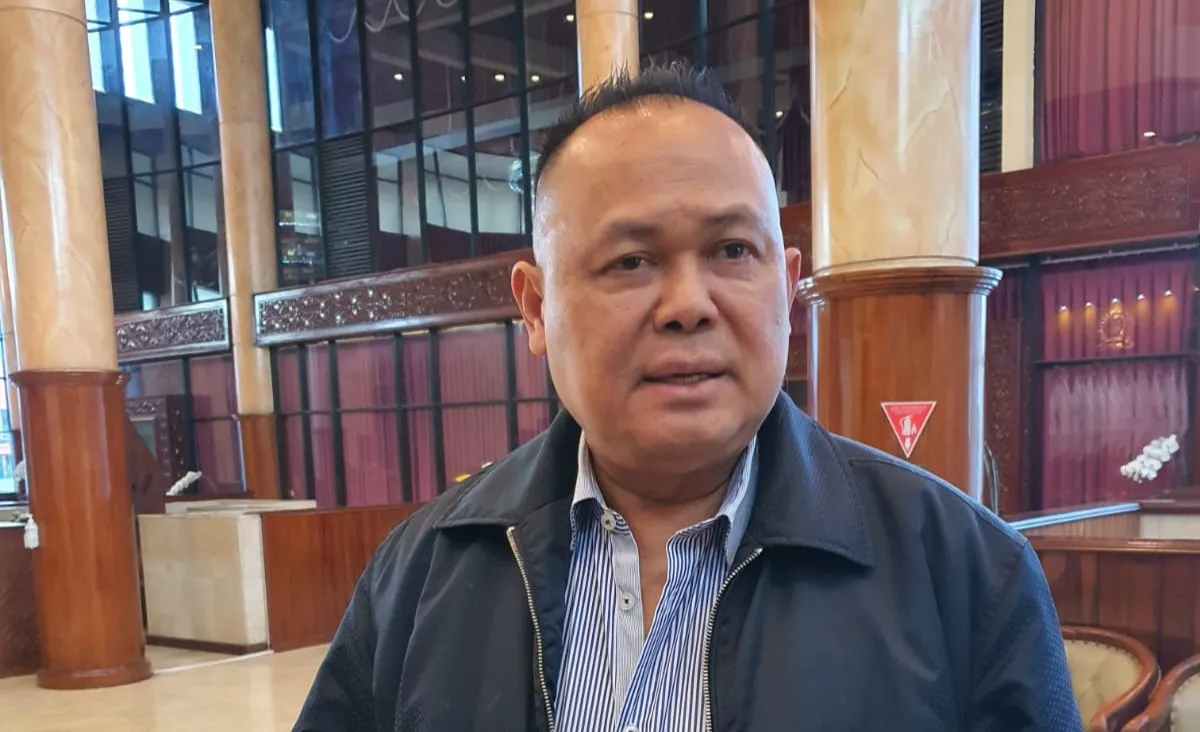 Pansus Pertimbangkan Bentuk Badan Pengelola BUMD Jatim 
