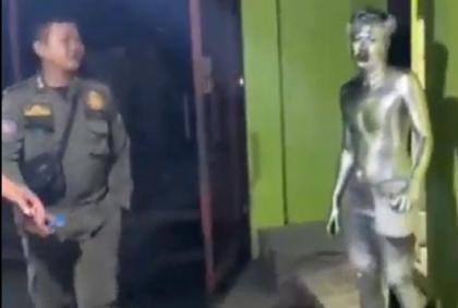 Satpol PP Sidoarjo Razia Pengemis dan Manusia Silver, Sempat Terjadi Kejar-kejaran
