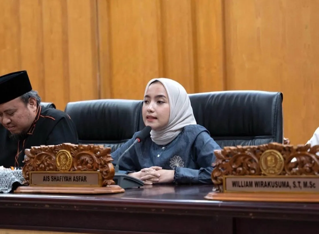Ais Shafiyah Soroti Keselamatan Siswa Usai Plafon SMPN 60 Surabaya Runtuh