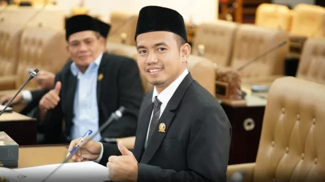 Soal Beda Gaji Guru Honorer dengan Driver MBG, Pemerintah Harus Bersikap Adil