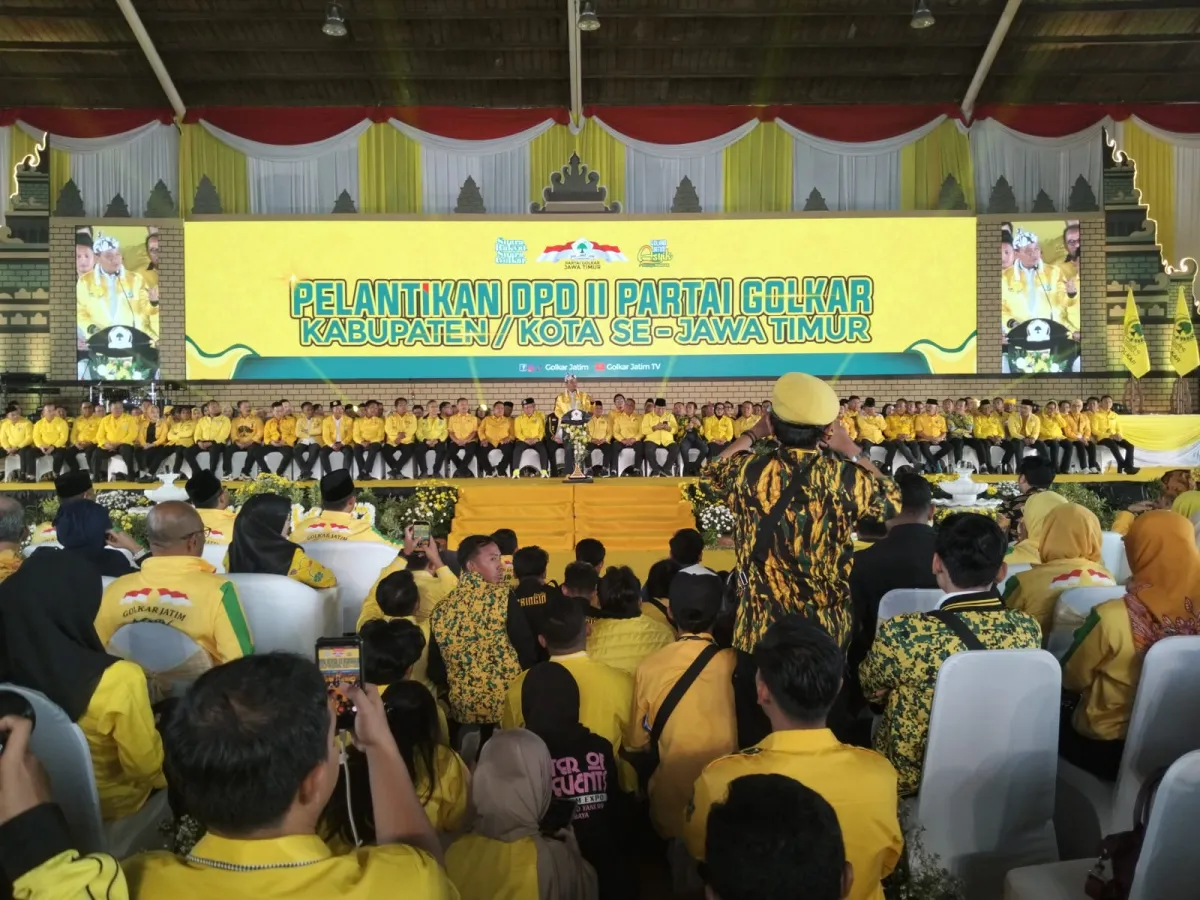 Bahlil Nilai Sejarah Baru Pelantikan Serentak DPD Golkar se Jatim
