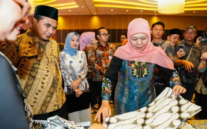 Khofifah Pimpin Misi Dagang Perdana 2026, Transaksi Jatim–Jateng Tembus Rp3,15 Triliun