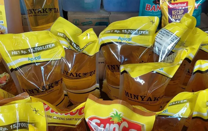 Antisipasi Risiko Hukum, Pedagang di Sumenep Hentikan Penjualan Minyakita