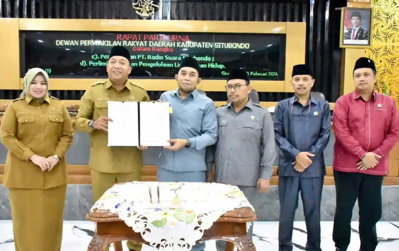 DPRD Resmi Hapus 22 Perda dan Bubarkan PT Radio Suara Situbondo