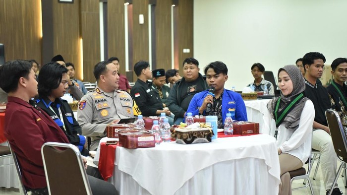 Polres Gresik Gandeng Ormek dan BEM, Ajak Mahasiswa ‘Jogo Gresik’ Jaga Kamtibmas Saat Ramadan