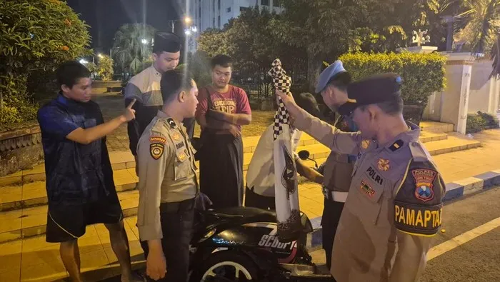 Kapolres Ponorogo Imbau Masyarakat Tak Gelar Perang Sarung dan Sound Horeg
