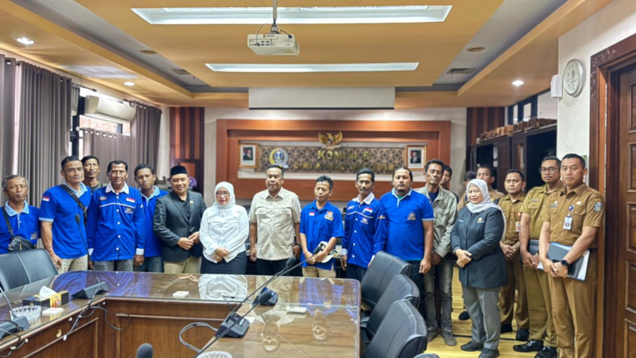 Nelayan Kerang Hijau Gresik Cari Keadilan, Abdul Kodir Dorong Pembagian Ruang Laut