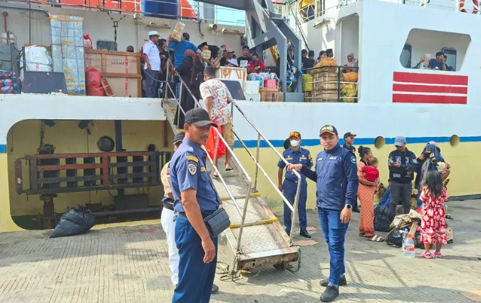 Mudik Gratis Perdana, Pemkab Sumenep Berangkatkan Pemudik ke Masalembu dan Karamian