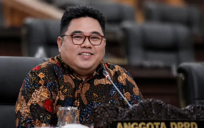 DPRD Jatim Dukung Rencana Pajak Kendaraan Listrik dengan Catatan