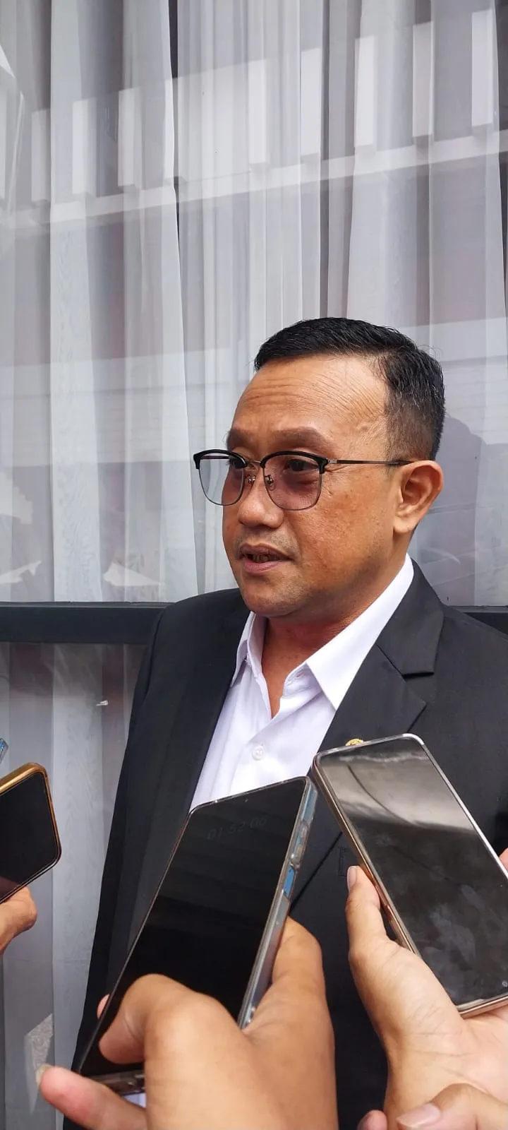 Wakil Ketua DPRD Jatim Imbau Masyarakat Bijak Menyaring Informasi Krisis Energi