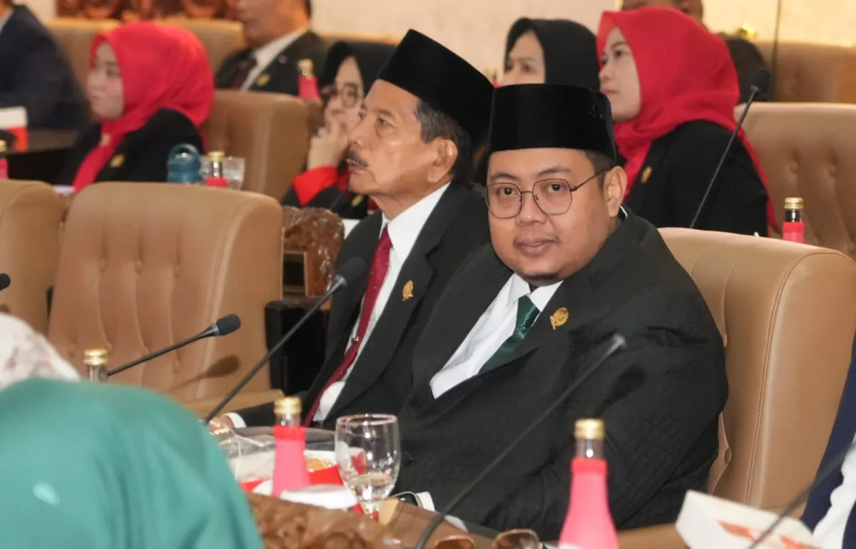 Wacana “War Tiket” Haji, Muhdi DPRD Jatim Minta Pemerintah Lakukan Kajian Mendalam