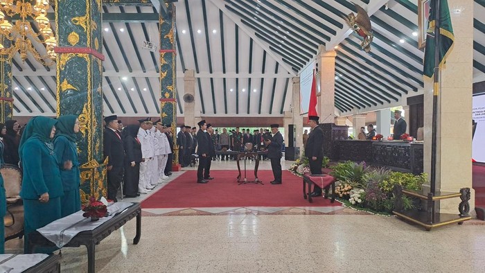Mutasi Besar Pemkab Malang, Anak Bupati Ikut Dilantik Jadi Pejabat