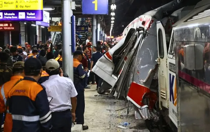 Imbas Insiden Bekasi Timur, Tiga KA Daop 8 Surabaya Dibatalkan
