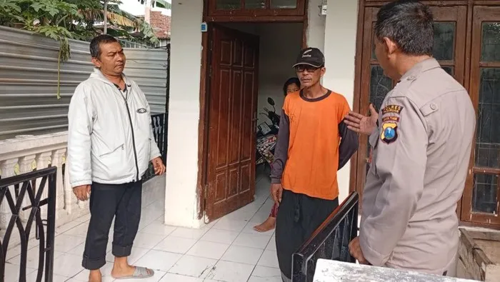 Dibuang Orang Tua, Bayi Perempuan Ditemukan di Depan Rumah Warga Pasuruan