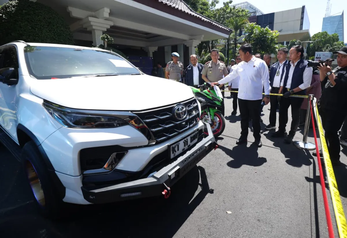 Modus Jual Beli Mobil Sindikat Penipuan Online Berhasil Dibongkar Polda Jatim