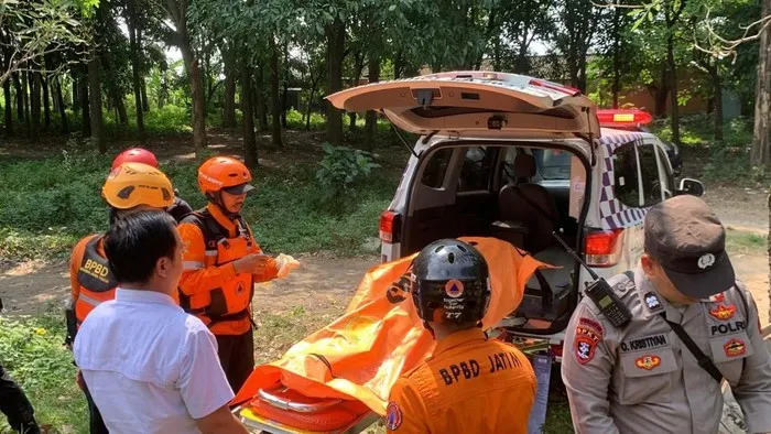 Korban Hilang Saat Flushing Sungai Brantas Tulungagung Ditemukan Meninggal di Kediri