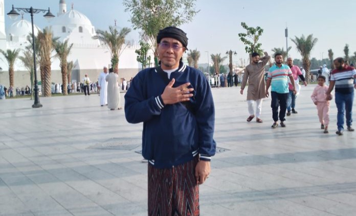 Pengasuh Pondok Pesantren Ma’hadul Ilmi As-Syar’iyati (MIS) Sarang, Rembang, KH Achmad Rosikh Roghibi atau Gus Rosikh.