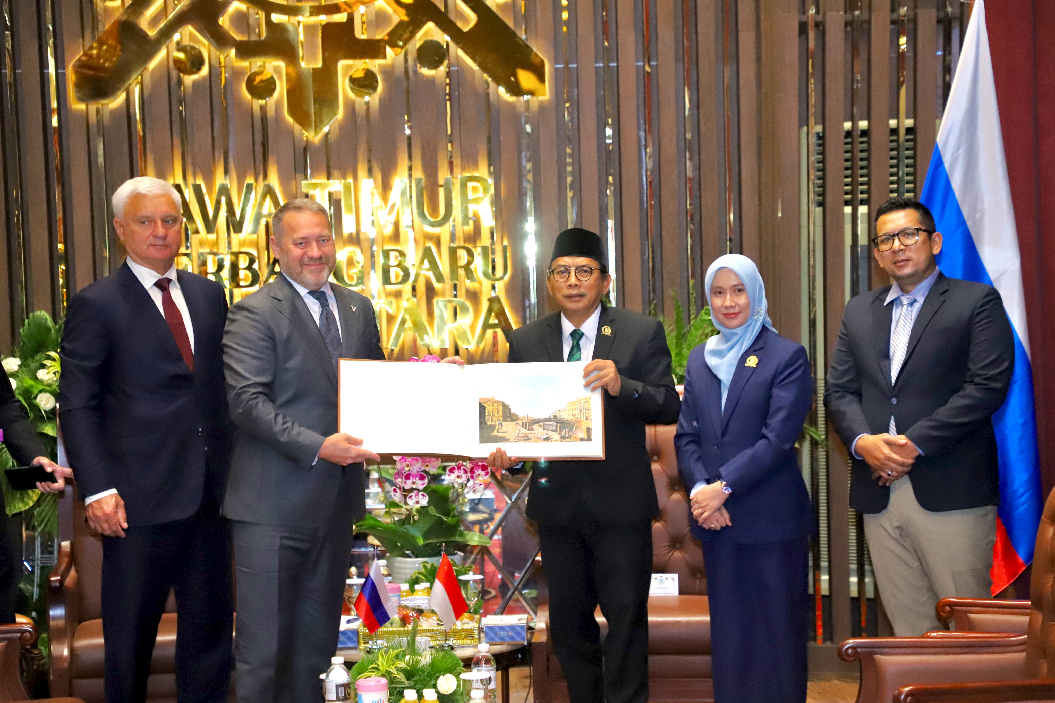 DPRD Jatim dan DPRD St. Petersburg Jajaki Kerja Sama Strategis, Buka Peluang Kolaborasi Lintas Negara