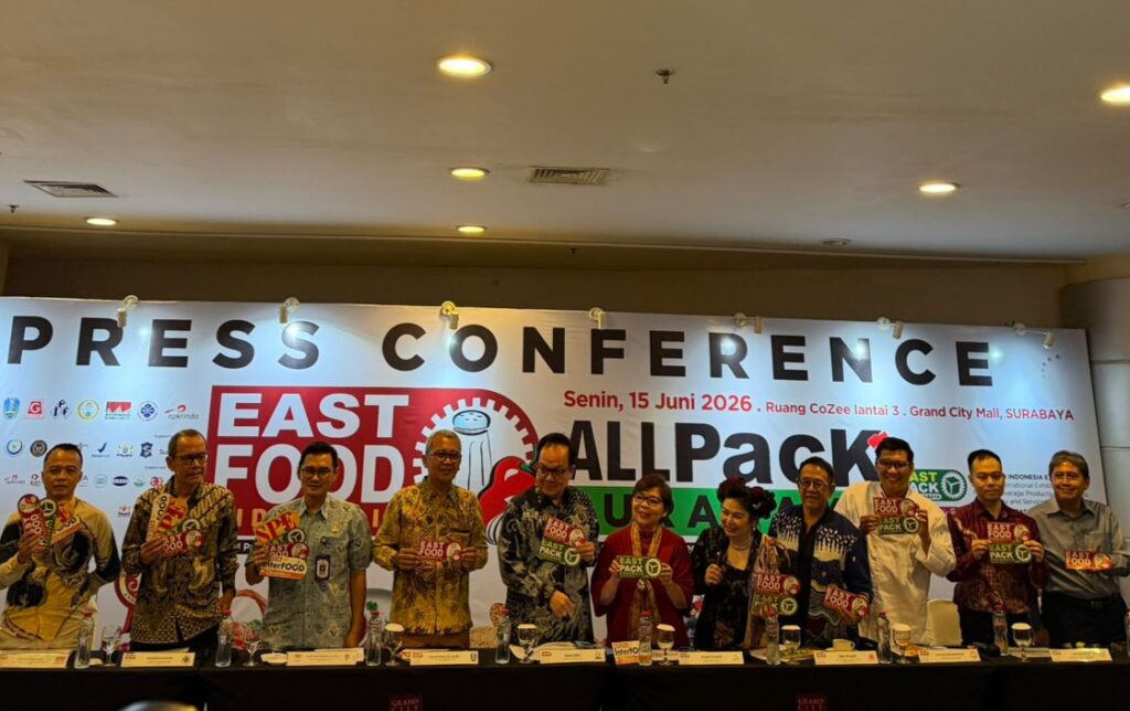 Chief Executive Officer (CEO) Krista Exhibitions, Daud D. Salim (Tengah)