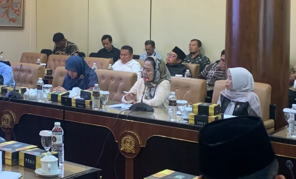 DPRD Jatim Desak Pemprov Perjuangkan Dana Pusat untuk Bayar Hak 35.680 Guru ASN