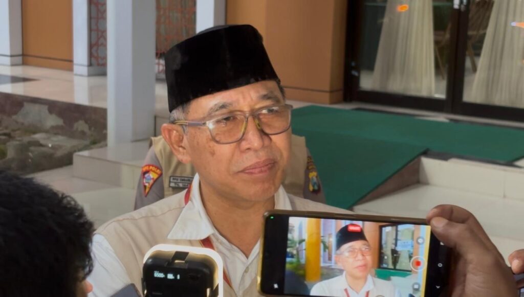 WhatsApp Image 2026 05 22 at 10.53.46 1 Operasional Debarkasi Haji Hari Ketiga, Debarkasi Surabaya Terima Kepulangan 3.791 Jamaah dan Petugas dari 10 Kloter