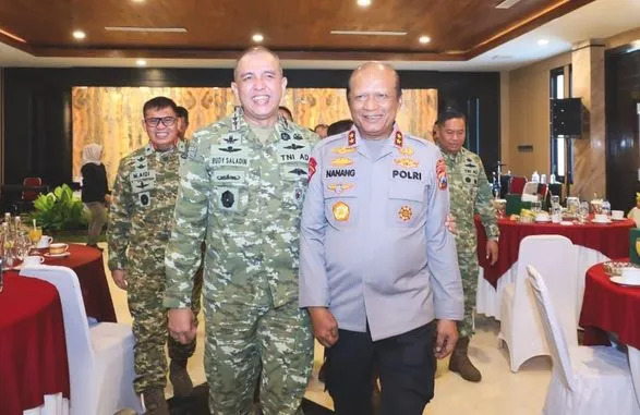 Kapolda Jatim dan Pangdam V/Brawijaya Sepakat Perkuat Kolaborasi Jaga Keamanan Jawa Timur