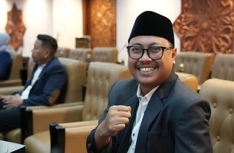 Ketua Fraksi PKB DPRD Jatim Muhammad Ashari,