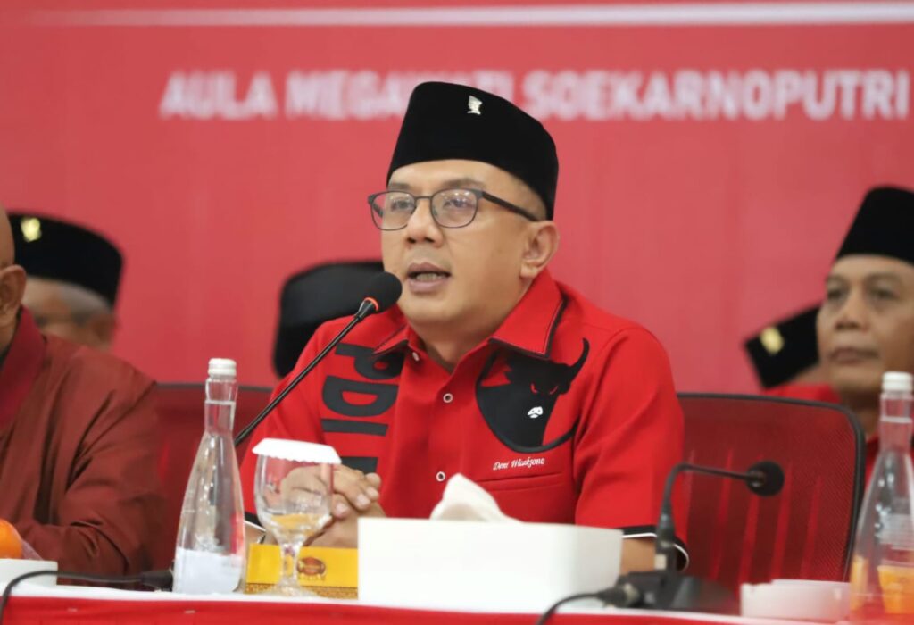 Wakil Ketua DPRD Jatim Deni Wicaksono.