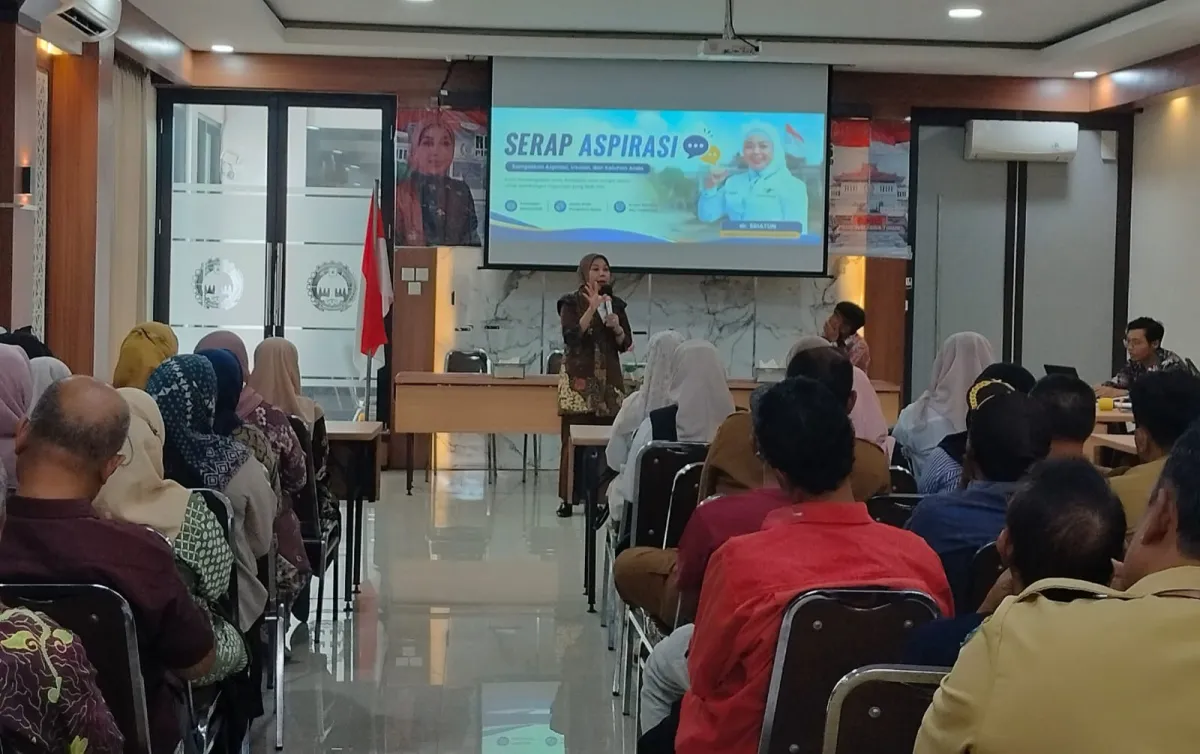 Anggota DPRD Jatim Sriatun Kenalkan SIPD Berbasis Barcode Saat Reses, Aspirasi Warga Lebih Tepat Sasaran