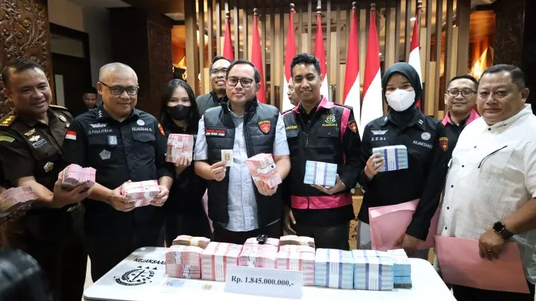 Kejati Jatim Tetapkan Tersangka Baru Kasus Dugaan Pungli Perizinan Dinas ESDM, Total Empat Tersangka