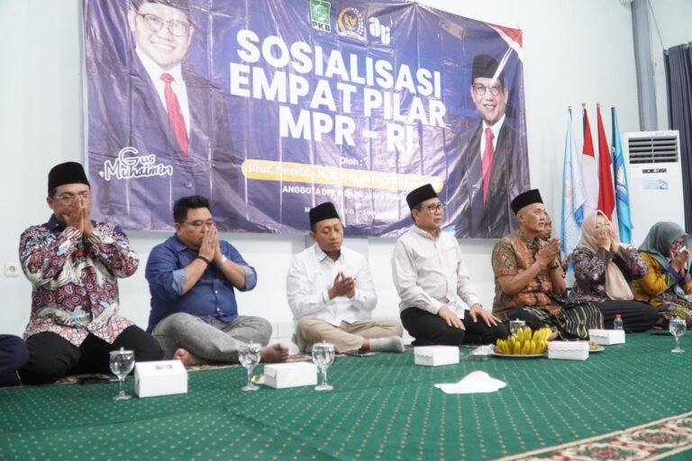 Gus Halim Ajak Warga Sooko Perkokoh Persatuan Bangsa Melalui Pengamalan Empat Pilar MPR RI