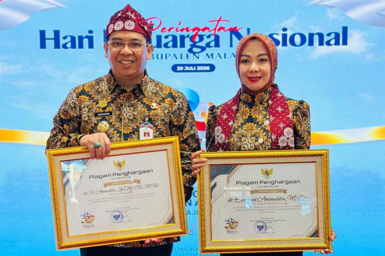 Pemkot Probolinggo Cetak Prestasi, Borong Lima Penghargaan pada Puncak Harganas ke-33 Jatim