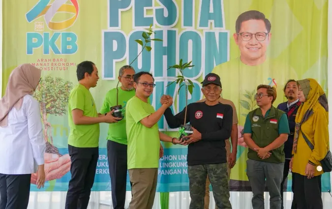 PKB Sambut Harlah Ke-28, Pesta Tanam 1 Juta Pohon di Seluruh Indonesia