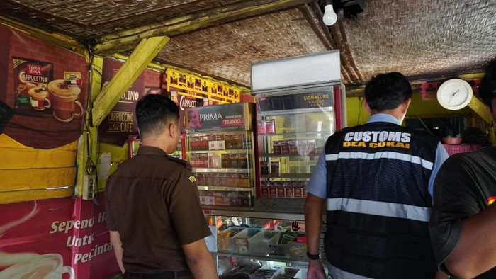 Operasi Pemberantasan Rokok Ilegal di Lamongan, 9.108 Batang Rokok Ilegal Disita