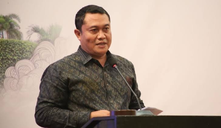 Fraksi PDIP DPRD Jatim Ungkap Dampak Tersembunyi Mobil Listrik: Jalan Bisa Jebol, APBD Terancam!